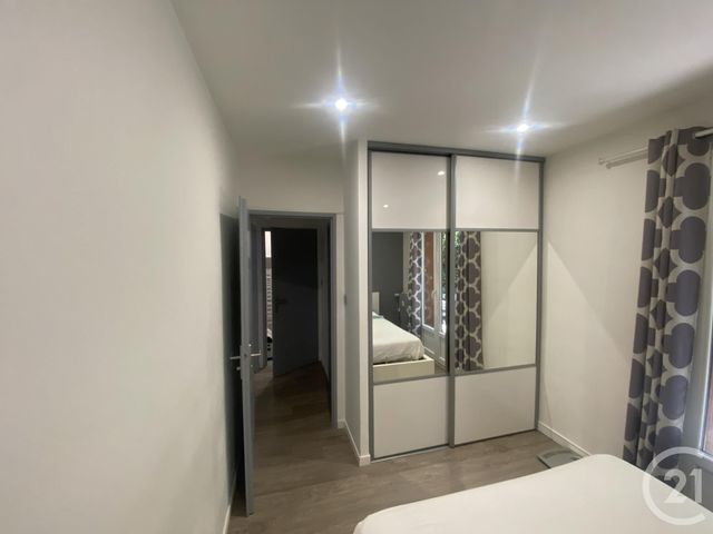 Appartement T2 à vendre - 2 pièces - 40,30 m2 - Aix En Provence - 13 - PROVENCE-ALPES-COTE-D-AZUR