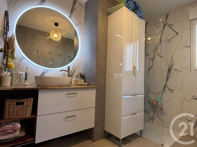 Appartement T3 &agrave; vendre - 3 pi&egrave;ces - 84,30 m2 - Aix En Provence - 13 - PROVENCE-ALPES-COTE-D-AZUR