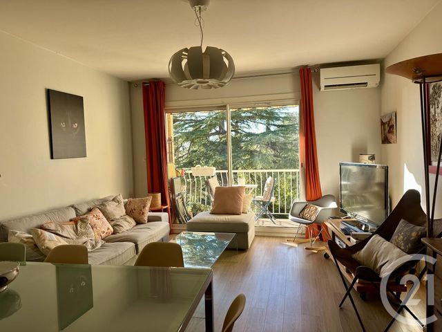 Appartement F3 &agrave; vendre - 3 pi&egrave;ces - 69,87 m2 - Aix En Provence - 13 - PROVENCE-ALPES-COTE-D-AZUR
