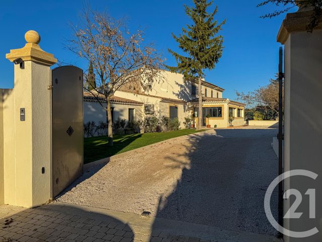 Maison à vendre - 8 pièces - 191 m2 - Aix En Provence - 13 - PROVENCE-ALPES-COTE-D-AZUR