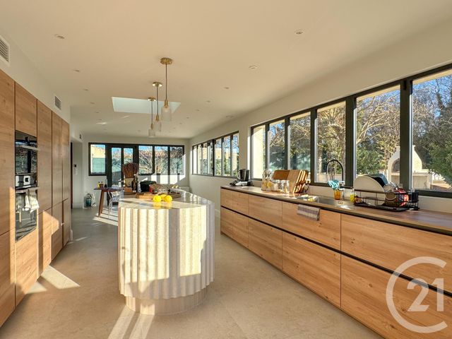 Maison à vendre - 8 pièces - 191 m2 - Aix En Provence - 13 - PROVENCE-ALPES-COTE-D-AZUR