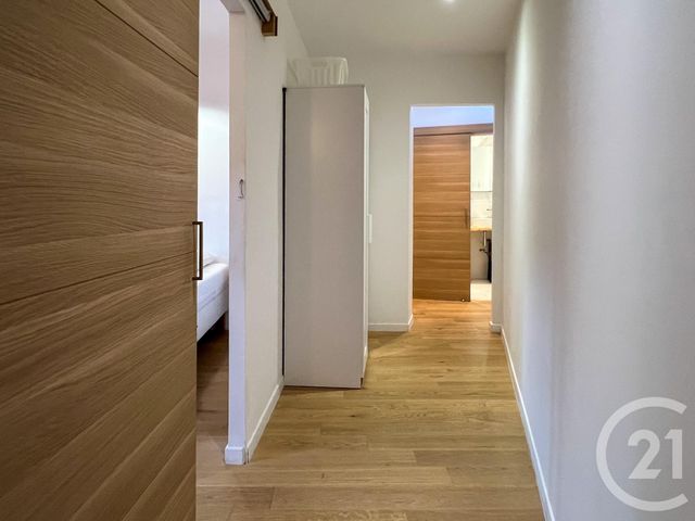 Appartement T3 à vendre - 3 pièces - 66,09 m2 - Aix En Provence - 13 - PROVENCE-ALPES-COTE-D-AZUR