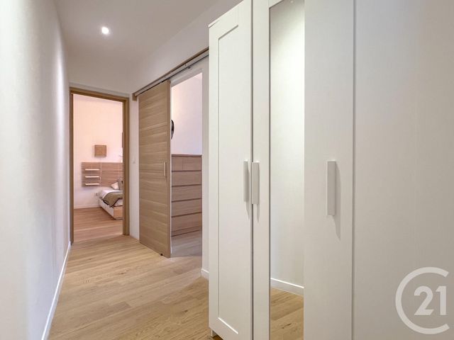 Appartement T3 à vendre - 3 pièces - 66,09 m2 - Aix En Provence - 13 - PROVENCE-ALPES-COTE-D-AZUR