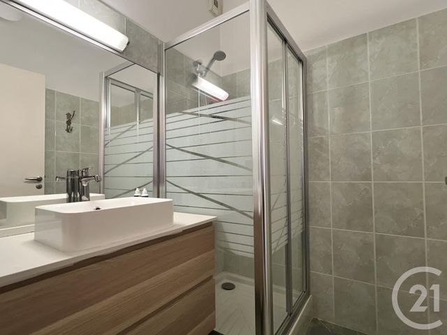 Appartement T4 à louer - 4 pièces - 125 m2 - Aix En Provence - 13 - PROVENCE-ALPES-COTE-D-AZUR