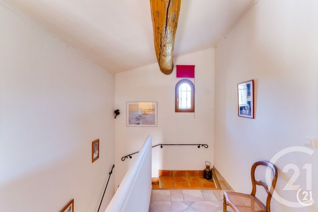 Maison &agrave; vendre - 8 pi&egrave;ces - 219 m2 - St Marc Jaumegarde - 13 - PROVENCE-ALPES-COTE-D-AZUR