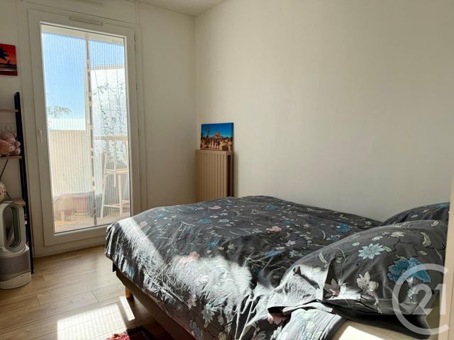 Appartement &agrave; louer - 3 pi&egrave;ces - 53 m2 - Aix En Provence - 13 - PROVENCE-ALPES-COTE-D-AZUR