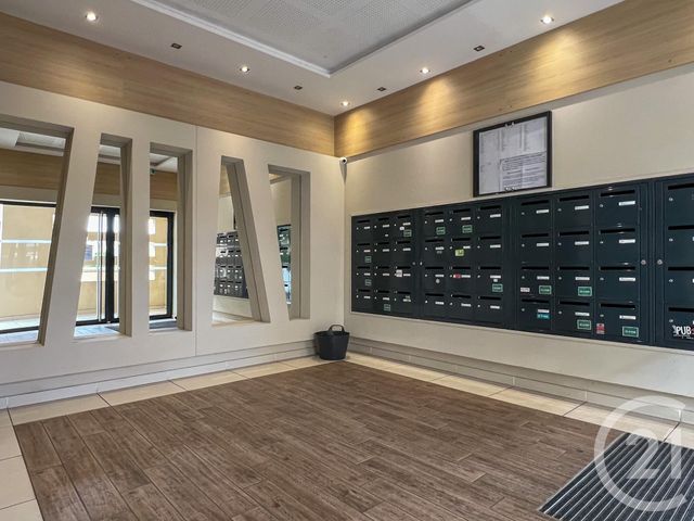 Appartement Studio &agrave; louer - 1 pi&egrave;ce - 24,52 m2 - Aix En Provence - 13 - PROVENCE-ALPES-COTE-D-AZUR