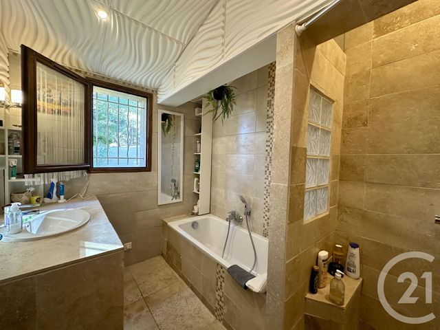 Maison &agrave; vendre - 6 pi&egrave;ces - 190 m2 - Pertuis - 84 - PROVENCE-ALPES-COTE-D-AZUR