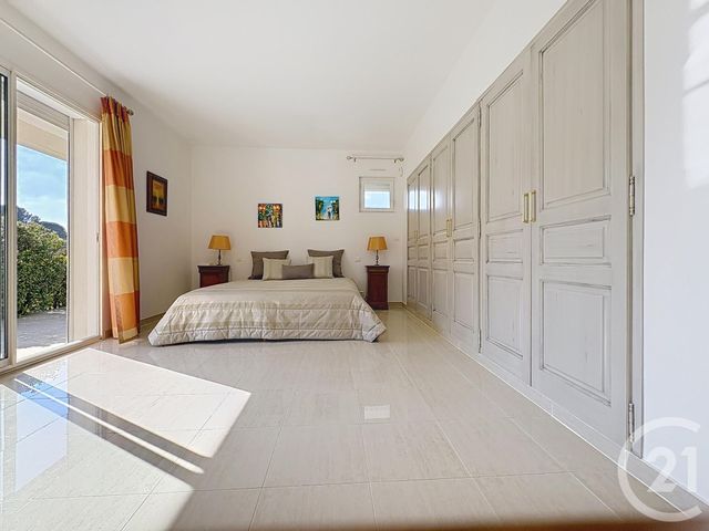 Maison &agrave; vendre - 5 pi&egrave;ces - 210 m2 - St Cannat - 13 - PROVENCE-ALPES-COTE-D-AZUR