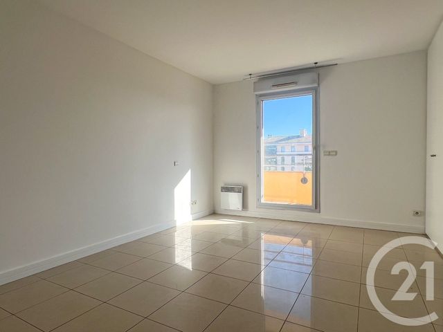 Appartement F5 &agrave; louer - 5 pi&egrave;ces - 221 m2 - Aix En Provence - 13 - PROVENCE-ALPES-COTE-D-AZUR