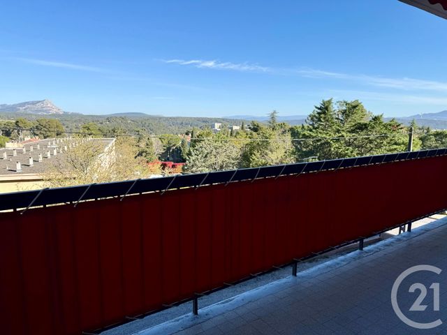 Appartement &agrave; louer - 4 pi&egrave;ces - 85 m2 - Aix En Provence - 13 - PROVENCE-ALPES-COTE-D-AZUR