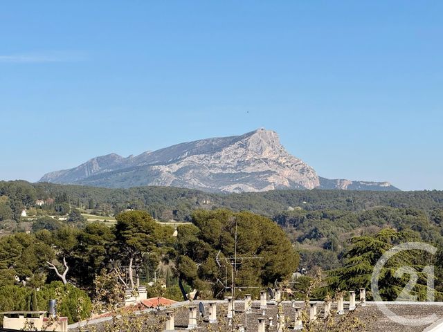 Appartement &agrave; louer - 4 pi&egrave;ces - 85 m2 - Aix En Provence - 13 - PROVENCE-ALPES-COTE-D-AZUR