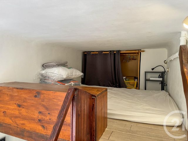 Appartement T1 &agrave; louer - 1 pi&egrave;ce - 10,12 m2 - Aix En Provence - 13 - PROVENCE-ALPES-COTE-D-AZUR