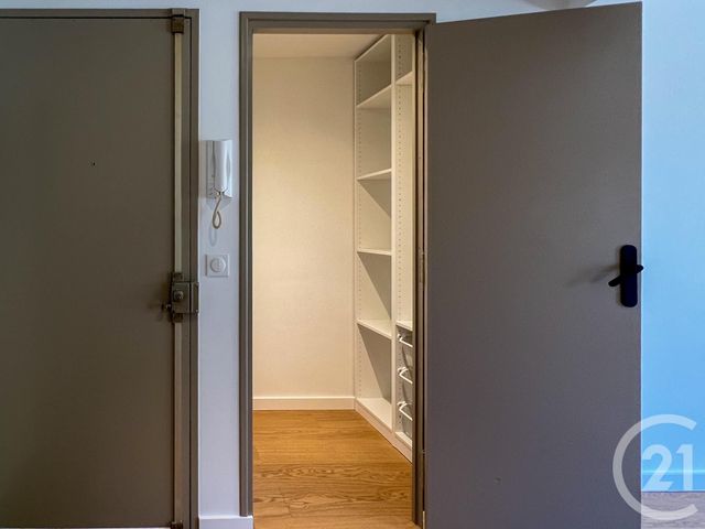 Appartement T3 &agrave; vendre - 3 pi&egrave;ces - 79,02 m2 - Aix En Provence - 13 - PROVENCE-ALPES-COTE-D-AZUR