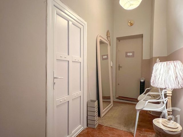Appartement T1 &agrave; vendre - 1 pi&egrave;ce - 28 m2 - Aix En Provence - 13 - PROVENCE-ALPES-COTE-D-AZUR