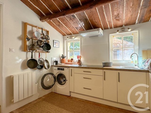 Appartement T3 &agrave; louer - 3 pi&egrave;ces - 60 m2 - Le Tholonet - 13 - PROVENCE-ALPES-COTE-D-AZUR