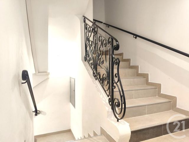 Appartement T3 &agrave; vendre - 3 pi&egrave;ces - 68,70 m2 - Aix En Provence - 13 - PROVENCE-ALPES-COTE-D-AZUR