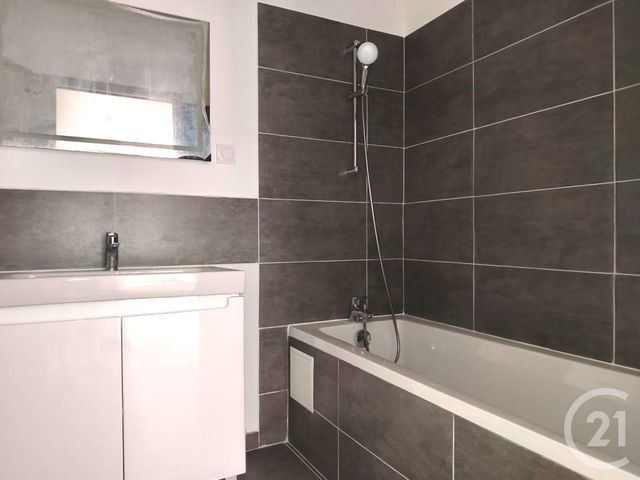 Appartement T3 &agrave; vendre - 3 pi&egrave;ces - 71,60 m2 - Aix En Provence - 13 - PROVENCE-ALPES-COTE-D-AZUR
