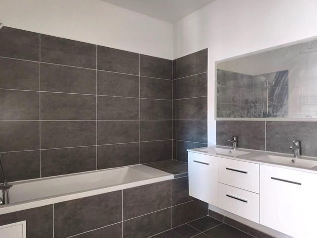 Appartement T3 &agrave; vendre - 3 pi&egrave;ces - 80,20 m2 - Aix En Provence - 13 - PROVENCE-ALPES-COTE-D-AZUR