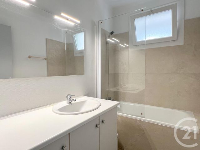 Appartement T4 &agrave; louer - 4 pi&egrave;ces - 68,27 m2 - Aix En Provence - 13 - PROVENCE-ALPES-COTE-D-AZUR