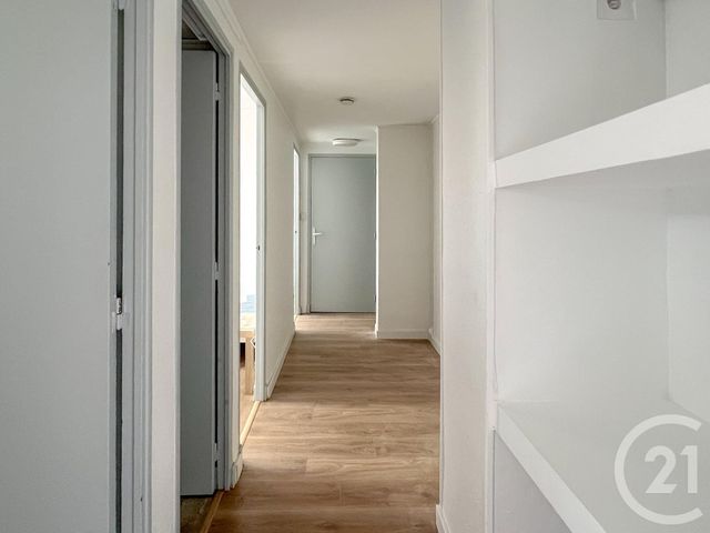 Appartement T4 &agrave; louer - 4 pi&egrave;ces - 68,27 m2 - Aix En Provence - 13 - PROVENCE-ALPES-COTE-D-AZUR