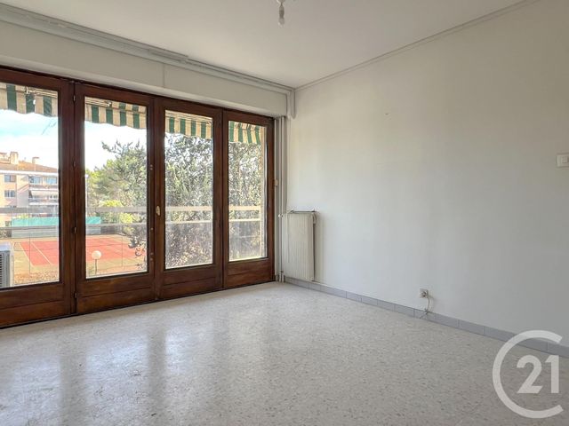 Appartement T4 &agrave; louer - 4 pi&egrave;ces - 86,78 m2 - Aix En Provence - 13 - PROVENCE-ALPES-COTE-D-AZUR