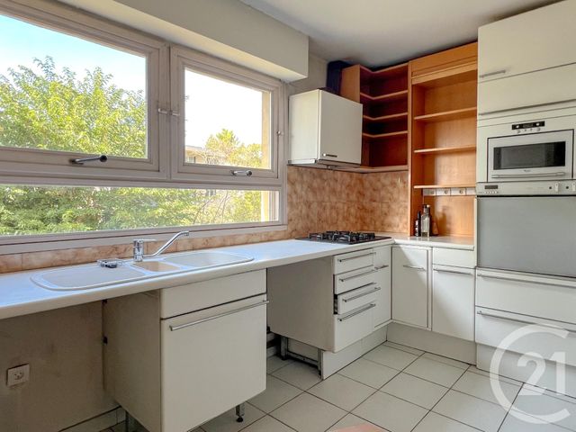 Appartement T4 &agrave; louer - 4 pi&egrave;ces - 86,78 m2 - Aix En Provence - 13 - PROVENCE-ALPES-COTE-D-AZUR