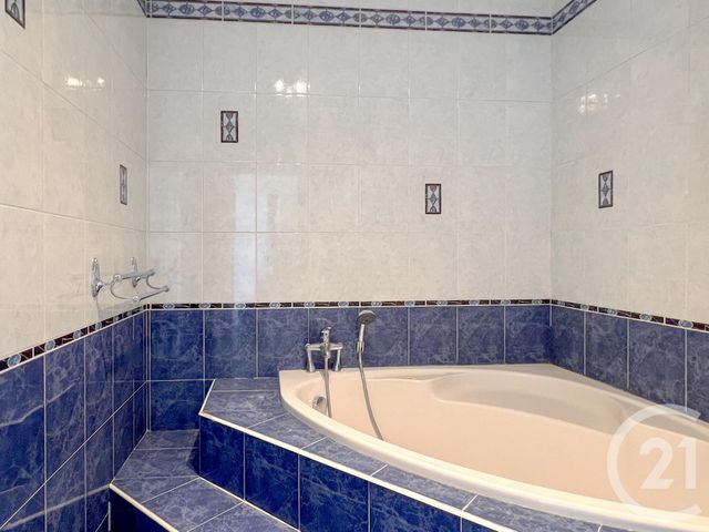 Appartement T4 &agrave; louer - 4 pi&egrave;ces - 86,78 m2 - Aix En Provence - 13 - PROVENCE-ALPES-COTE-D-AZUR