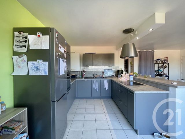 Appartement F4 à vendre - 3 pièces - 66,86 m2 - Maizieres Les Metz - 57 - LORRAINE