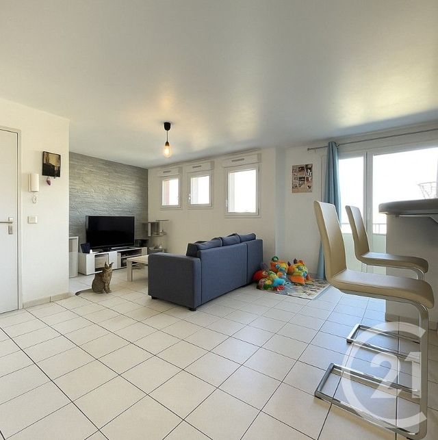 Appartement F4 à vendre - 3 pièces - 66,86 m2 - Maizieres Les Metz - 57 - LORRAINE