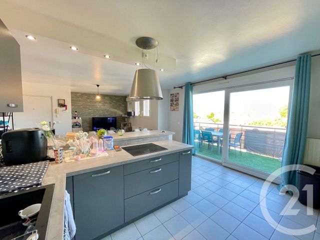 Appartement F4 à vendre - 3 pièces - 66,86 m2 - Maizieres Les Metz - 57 - LORRAINE