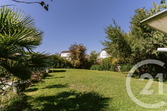 Maison à vendre - 8 pièces - 147,10 m2 - Maizieres Les Metz - 57 - LORRAINE