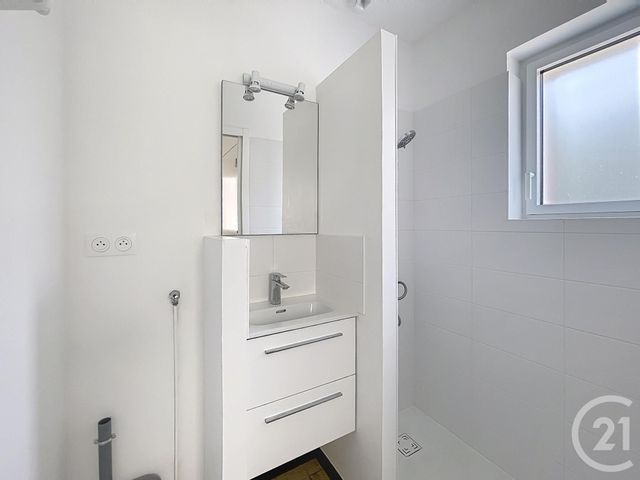Maison &agrave; louer - 5 pi&egrave;ces - 92,10 m2 - Nantes - 44 - PAYS-DE-LOIRE