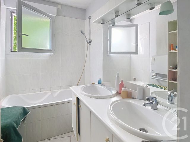 Appartement F3 à vendre - 3 pièces - 67,74 m2 - Nantes - 44 - PAYS-DE-LOIRE