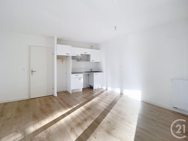 Appartement T3 à louer - 3 pièces - 61,80 m2 - Nantes - 44 - PAYS-DE-LOIRE