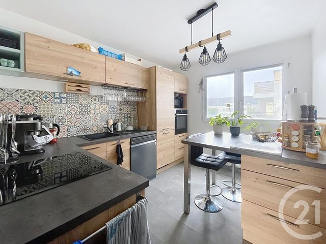 Appartement T4 &agrave; louer - 4 pi&egrave;ces - 83,59 m2 - Nantes - 44 - PAYS-DE-LOIRE