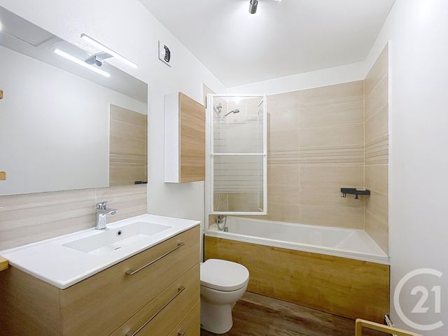 Appartement T4 &agrave; louer - 4 pi&egrave;ces - 83,59 m2 - Nantes - 44 - PAYS-DE-LOIRE