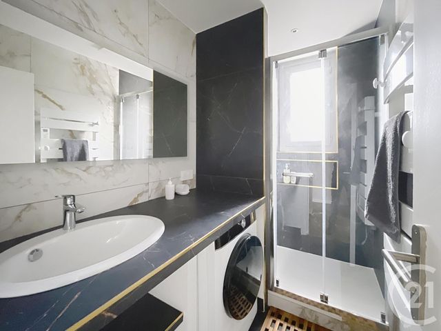 Appartement T5 &agrave; louer - 5 pi&egrave;ces - 84,87 m2 - Nantes - 44 - PAYS-DE-LOIRE