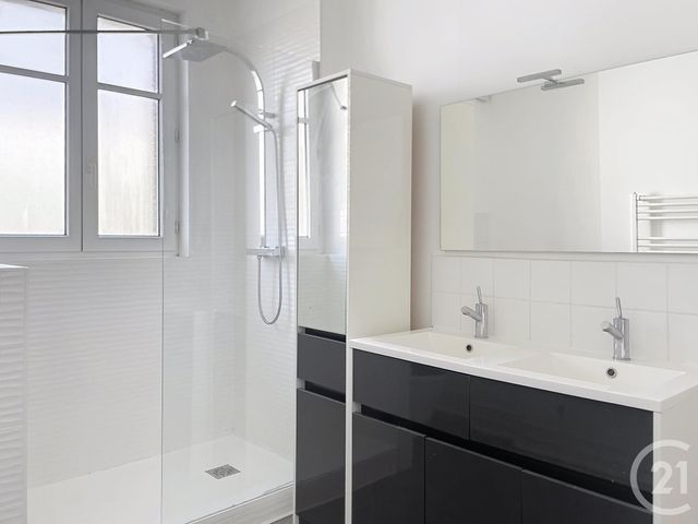 Appartement T3 &agrave; louer - 3 pi&egrave;ces - 77,48 m2 - Nantes - 44 - PAYS-DE-LOIRE