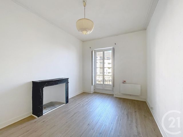 Appartement T3 &agrave; louer - 3 pi&egrave;ces - 70,18 m2 - Nantes - 44 - PAYS-DE-LOIRE