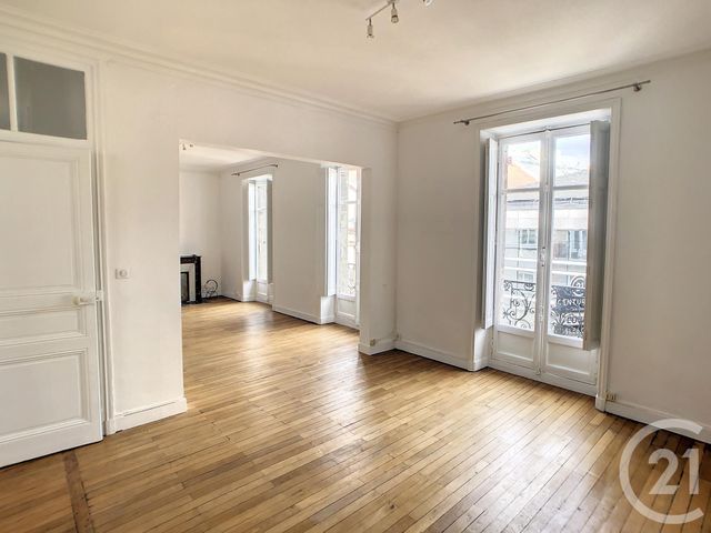 Appartement T5 &agrave; louer - 5 pi&egrave;ces - 128,82 m2 - Nantes - 44 - PAYS-DE-LOIRE