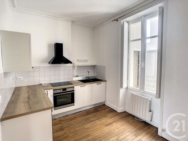 Appartement T5 &agrave; louer - 5 pi&egrave;ces - 128,82 m2 - Nantes - 44 - PAYS-DE-LOIRE