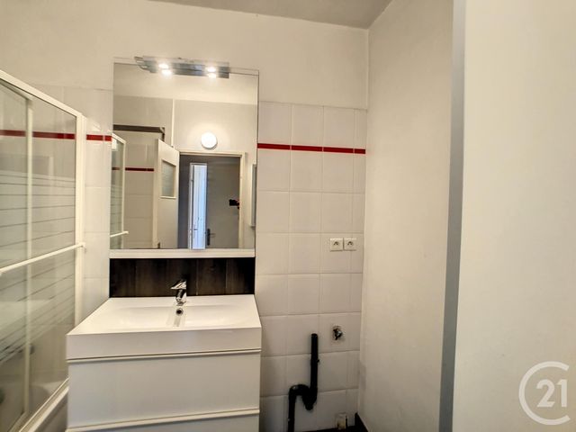 Appartement T4 &agrave; louer - 4 pi&egrave;ces - 83,29 m2 - Nantes - 44 - PAYS-DE-LOIRE