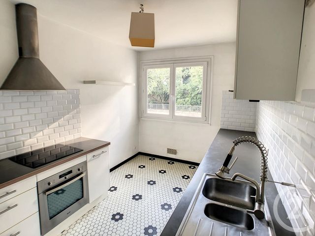 Appartement T4 &agrave; louer - 4 pi&egrave;ces - 83,29 m2 - Nantes - 44 - PAYS-DE-LOIRE