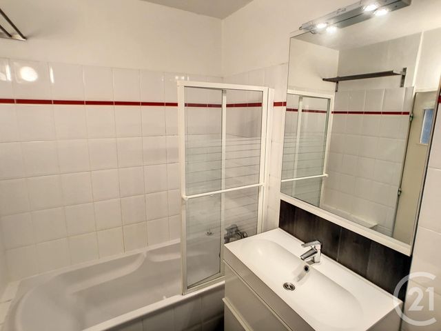Appartement T4 &agrave; louer - 4 pi&egrave;ces - 83,29 m2 - Nantes - 44 - PAYS-DE-LOIRE