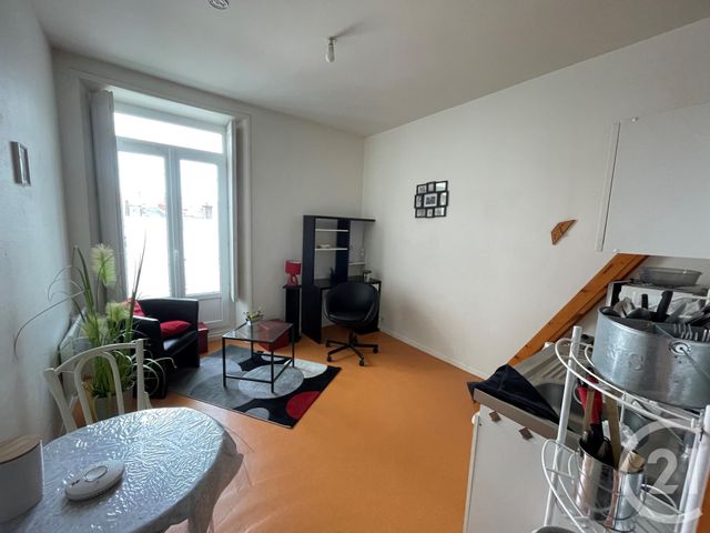 Appartement Studio &agrave; louer - 1 pi&egrave;ce - 17,29 m2 - Nantes - 44 - PAYS-DE-LOIRE