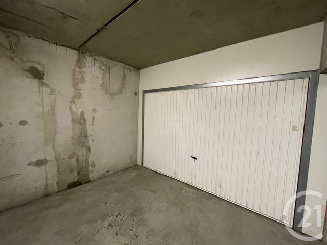 Parking &agrave; louer - 15 m2 - Nantes - 44 - PAYS-DE-LOIRE