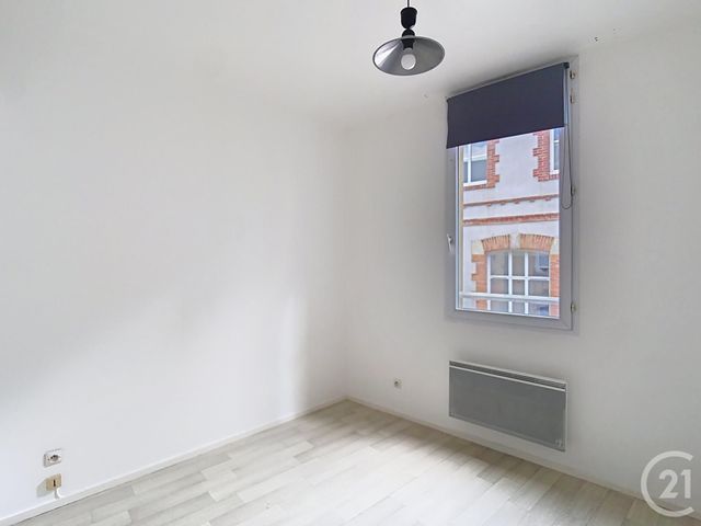 Appartement Studio &agrave; louer - 1 pi&egrave;ce - 13,48 m2 - Nantes - 44 - PAYS-DE-LOIRE