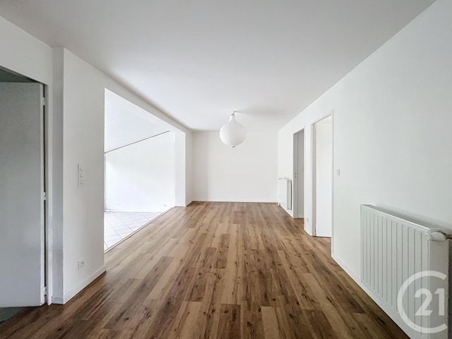 Maison &agrave; louer - 4 pi&egrave;ces - 77,02 m2 - Nantes - 44 - PAYS-DE-LOIRE