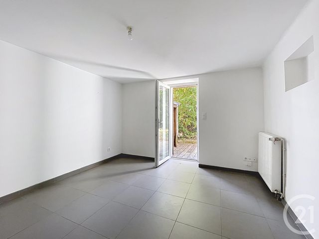 Maison &agrave; louer - 4 pi&egrave;ces - 108,55 m2 - Nantes - 44 - PAYS-DE-LOIRE